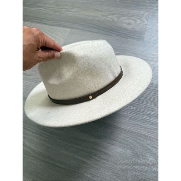 Free People - Wythe Leather Band Felt Fedora Hat in French Vanilla - Picture 5 of 8